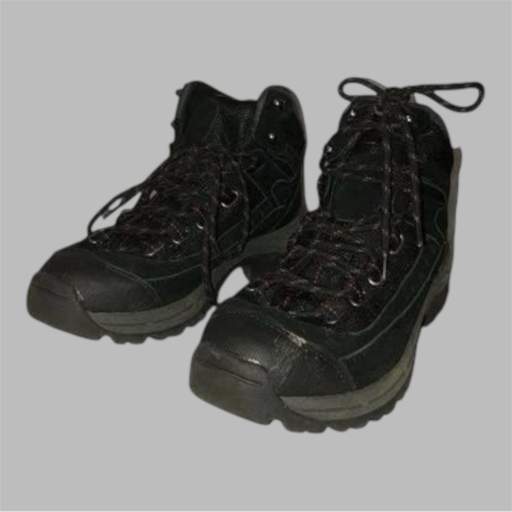 Men’s Croft & Barrow Black Hiking Boots
Size 8.5M